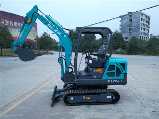 DL 22-9微型挖掘機(jī)