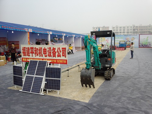 小挖掘機，小勾機